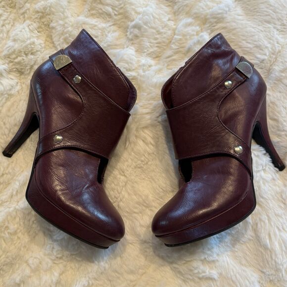 Unlisted Kenneth cole Platform Booties Wine US Women 8M Heels Ankle - Picture 3 of 10